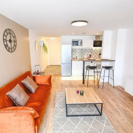 Kasa Gloria - Equipe - Place Parking Privee - Wifi * Saint-Quentin (Aisne)